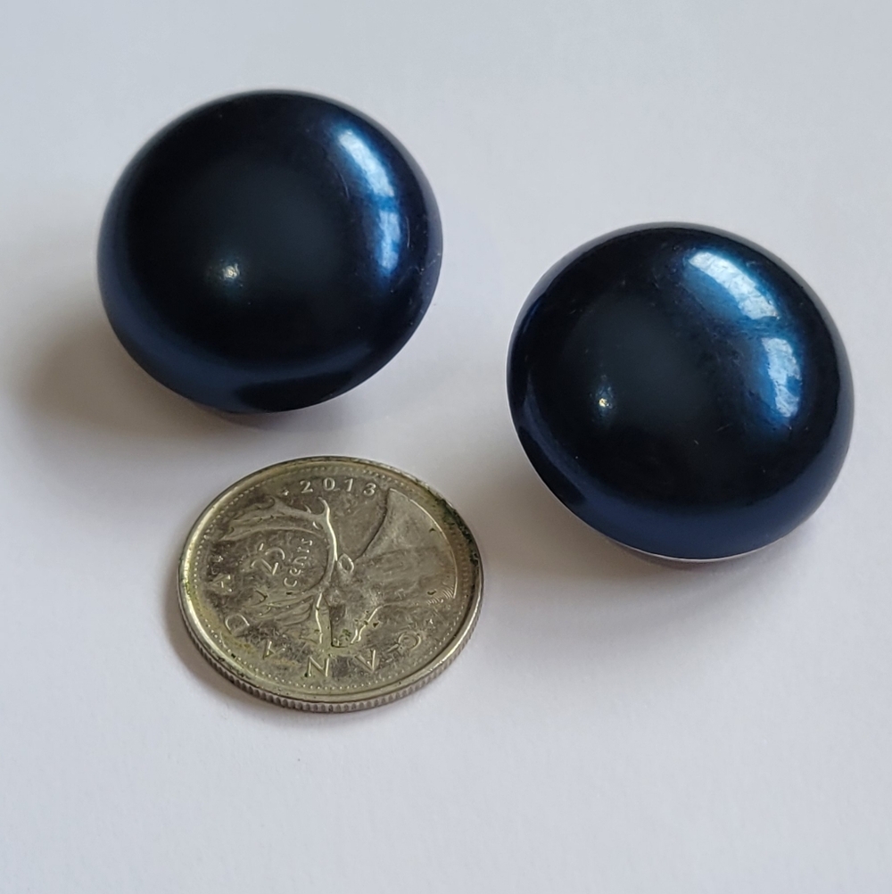 Vintage Navy Blue Dome Clip on Earrings